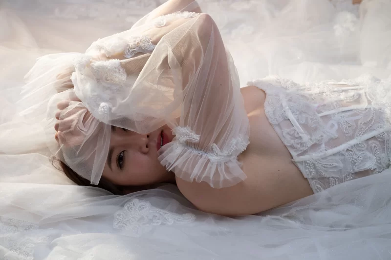 国产模特 谢忻大尺D私房写真2820P[2.3G]【2820P+2.3G】