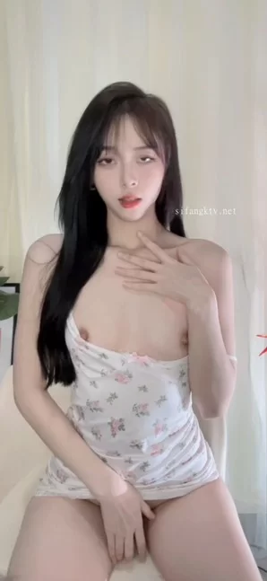 自拍 国产极品热舞女主私下定制福利【11v+831m】