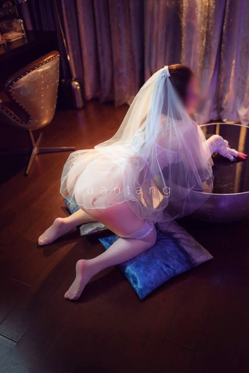 自拍 软糖 自入520门槛，绝顶BBW骚逼，超级巨乳加肥臀，双女肉【17v29p+2.3g】