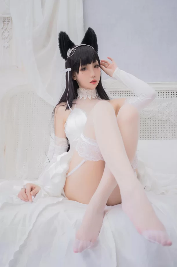 Cosplay 焖焖碳_爱宕 花嫁 [20P]【20P+300m】