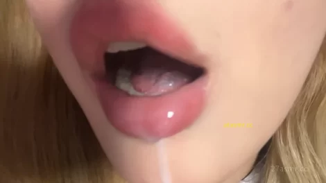 ASMR bob啵啵 女友剧情 嘴对嘴吃奶糖【1v+235m】
