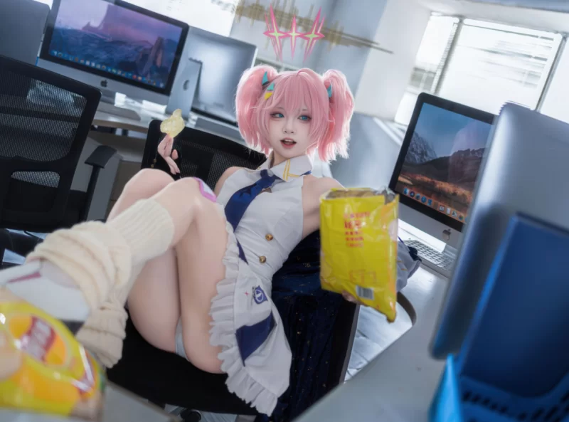 Cosplay 纸悦Etsuko_碧蓝 桃香 [54P]【54P+550m】