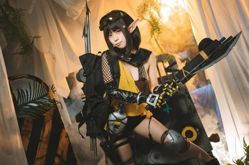 国产coser 三無人型 – 全套&随包视频 [2.8G]【1+2.8G】