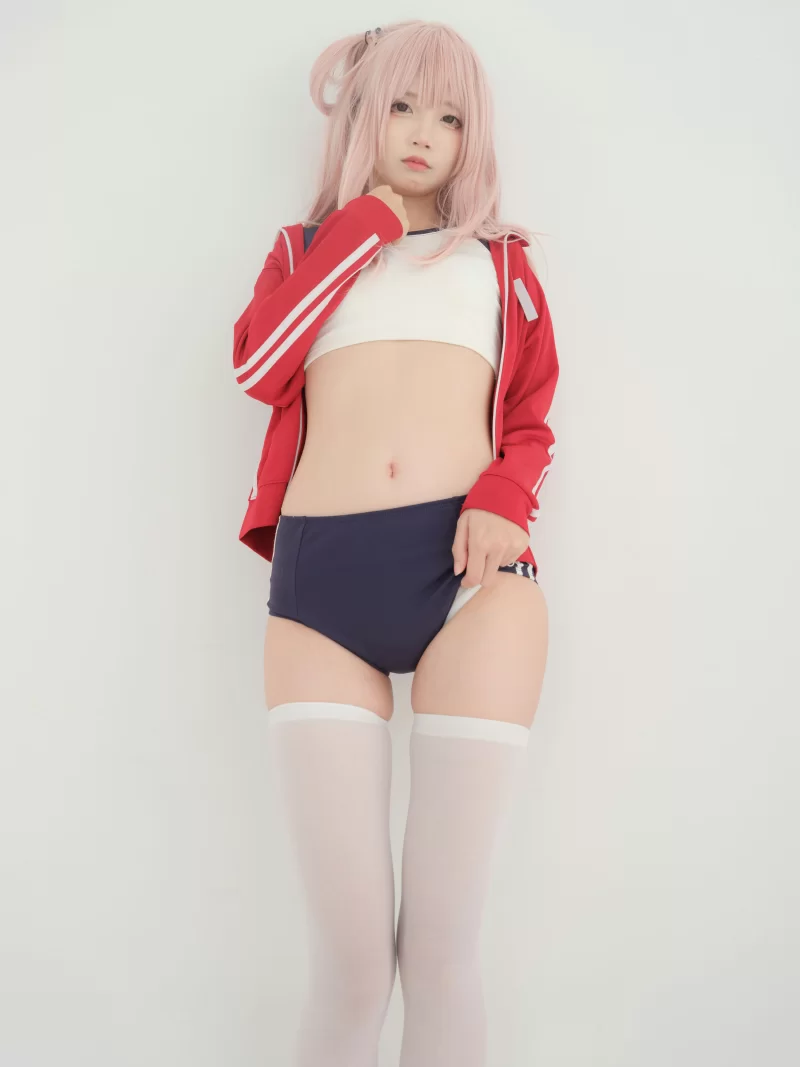 日韩模特 五更百鬼 NO.048 舰长 体操服 猫耳 [25P-152MB]【25P+152MB】