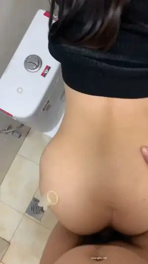 福利姬 极品反差出卖 附个人资料，乐虹湾『俞嘉婷』瞒着对象成【6v6p+320M】