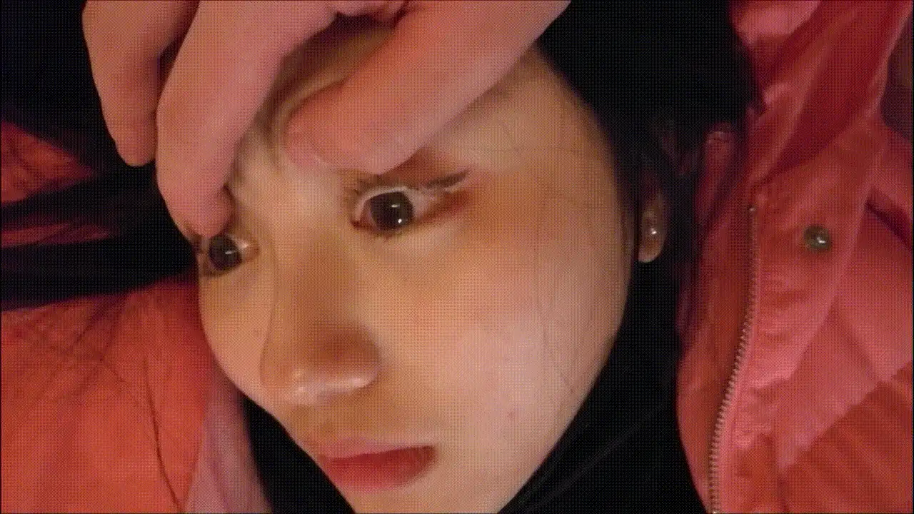 自拍 大神下药迷翻新来的美女同事❤️各种姿势猛操的小嫩B完【1v+713M】