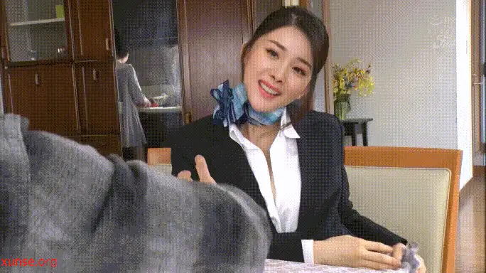 其他 「AI换脸」杨幂-空姐下班后借住闺蜜家却骚逼寂寞难耐忍【1V+1.65G】