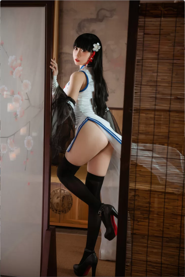国产coser 焖焖碳  更新至 48 期【1103P+9.12G】