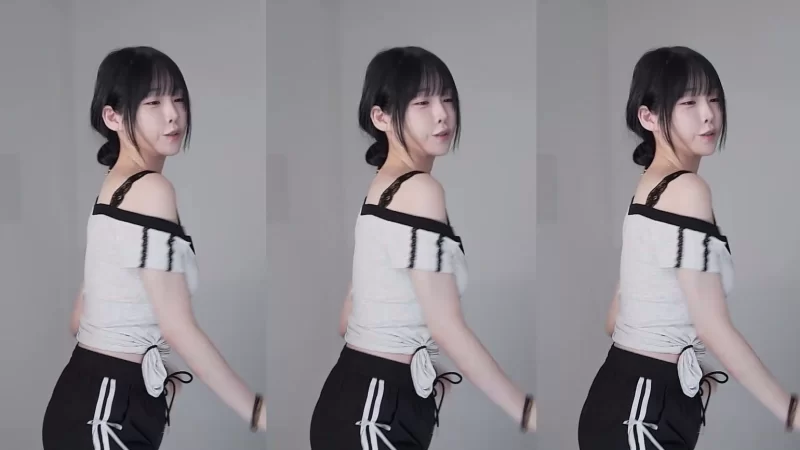 日韩主播 [自录]韩国吗女主播BJ rud9281（woohankyung ）近期热舞合集【15v+1.9g】