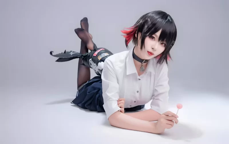 国产coser 轩萧学姐 - 绝区零鲨鱼妹JK【101P1V+552M】