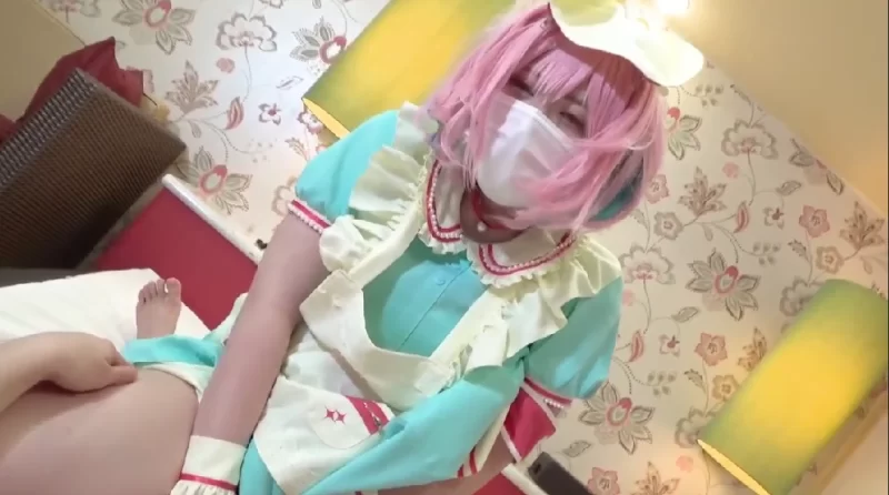 Cosplay 日本反差眼睛妹 清纯眼神下淫荡口交，骚穴被猛烈啪啪【1+680M】