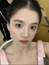 明星换脸 张婧仪颜射【15v+10m】