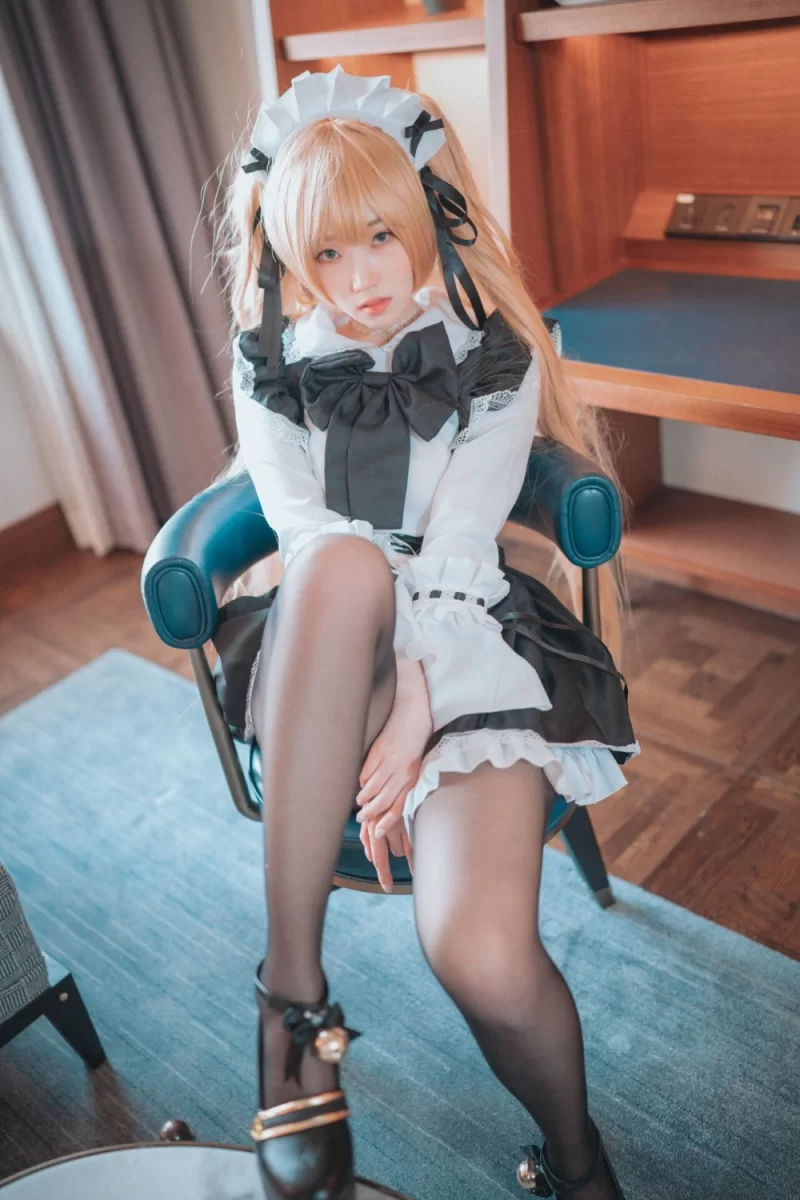日韩coser DJAWA Photo  Bambi (밤비) Heart to Heart：Nephthys  [106P 1.15GB]【106P+1.15G】