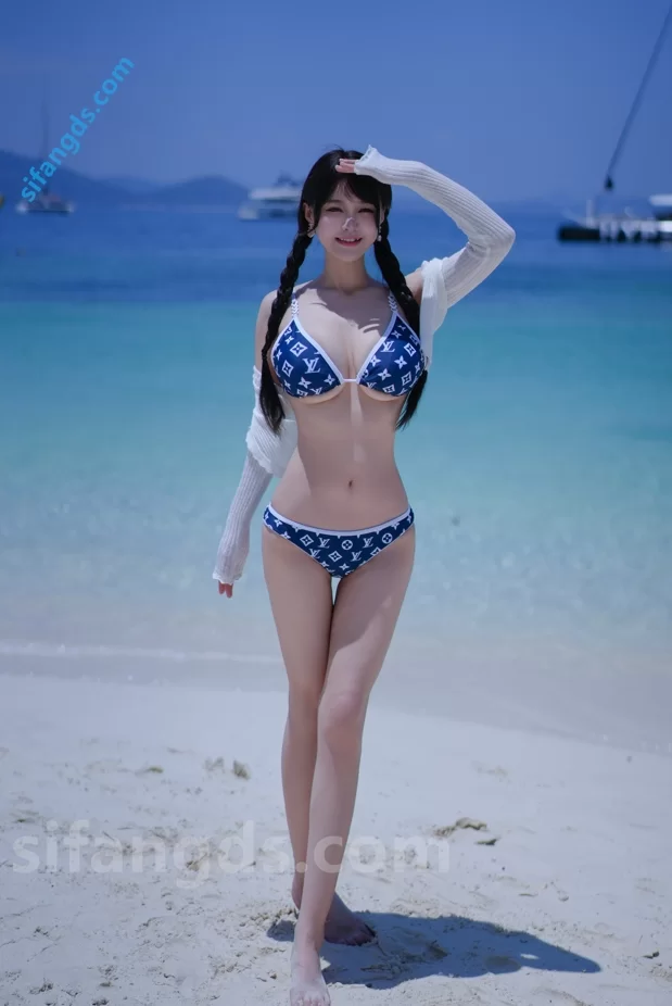 国产模特 朱可儿 - 沙滩蓝色泳装 43P-521M【43P+521M】