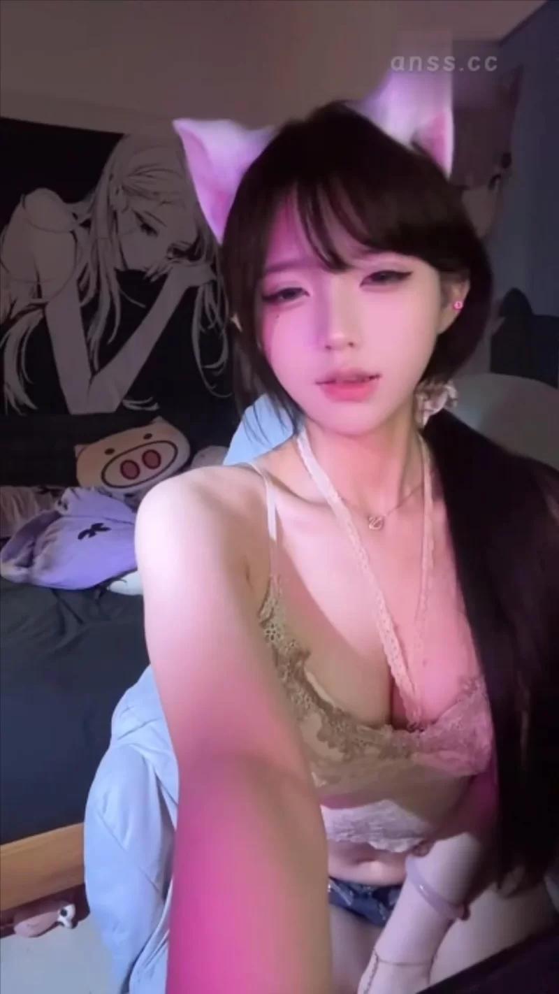 福利姬 快手颜值反差性感小飞粥情趣丝袜诱惑语诱惑定制私拍【1+511M】