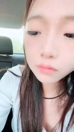 国产 年轻嫩妹子户外驾车，停车后排座做爱，深喉口交无套操刮毛逼射在外阴上【1V+834M】