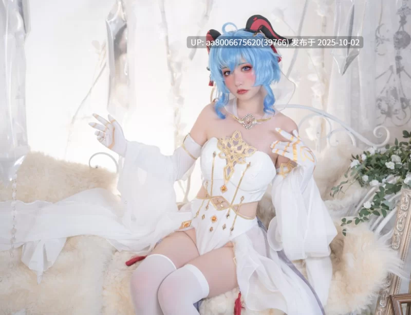 国产coser 喵小吉甘雨尤拉双冰组合图集【1+765m】