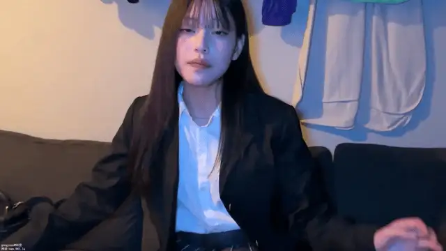 高颜值 制服美少女下课后啪啪啪内射嗲嗲呻吟，肤白貌美 白虎嫩穴【3V+5.4G】