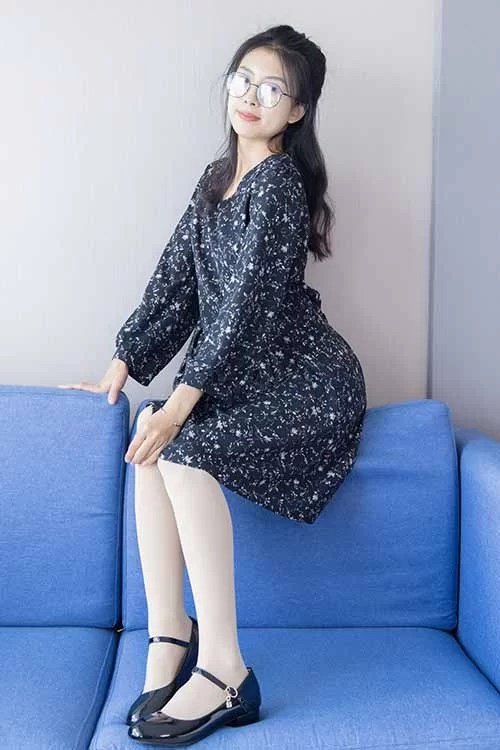 美腿/足控 袜啵啵-奶油-低跟鞋、连衣裙厚肉丝灰丝【144p1v+1.5G】