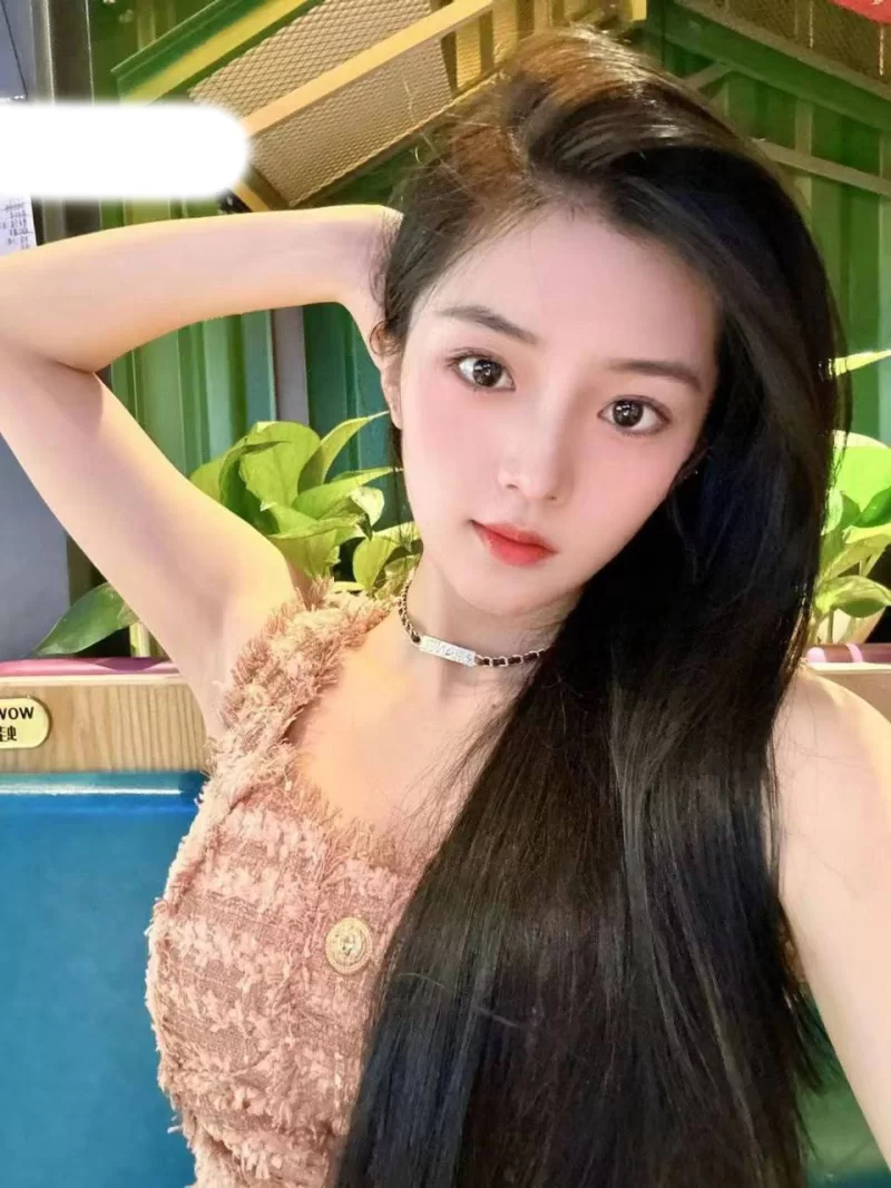 美女御姐 9分超高颜值的青春靓丽校花级别女神-秦x倪自慰 吃鸡 超【2+434MB】