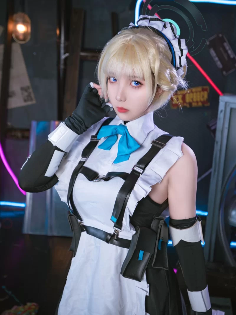 国产coser 小和甜酒-飞鸟马时女仆cos【31p+551M】