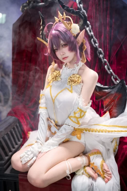 国产coser 九柒喵 16套合集 726P-4.98G【726P+4.98G】