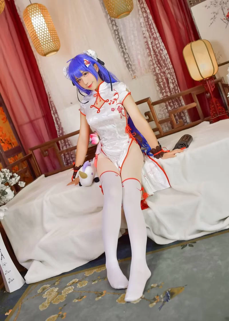 Cosplay 九曲Jean - 独角兽旗袍【9P+57M】