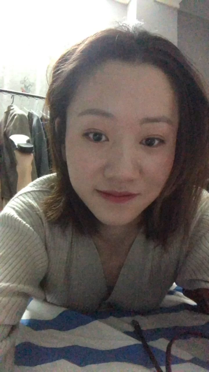 自拍 [国庆特刊二]反差9人组你的女神在别人那里不过是条母狗【v92,p371+1.16G】