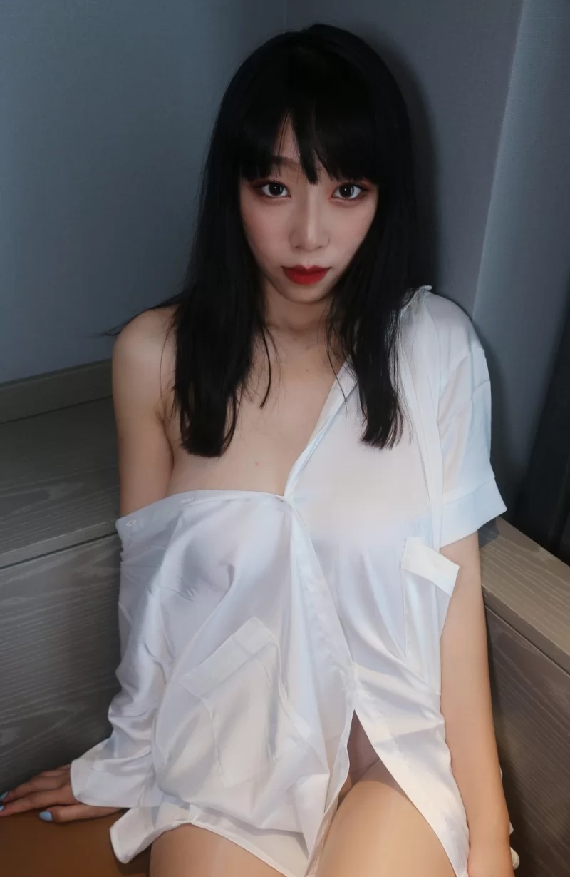 国产模特 美胸巨乳国模 小水-潼潼 大尺度私拍【657P+1.05G】