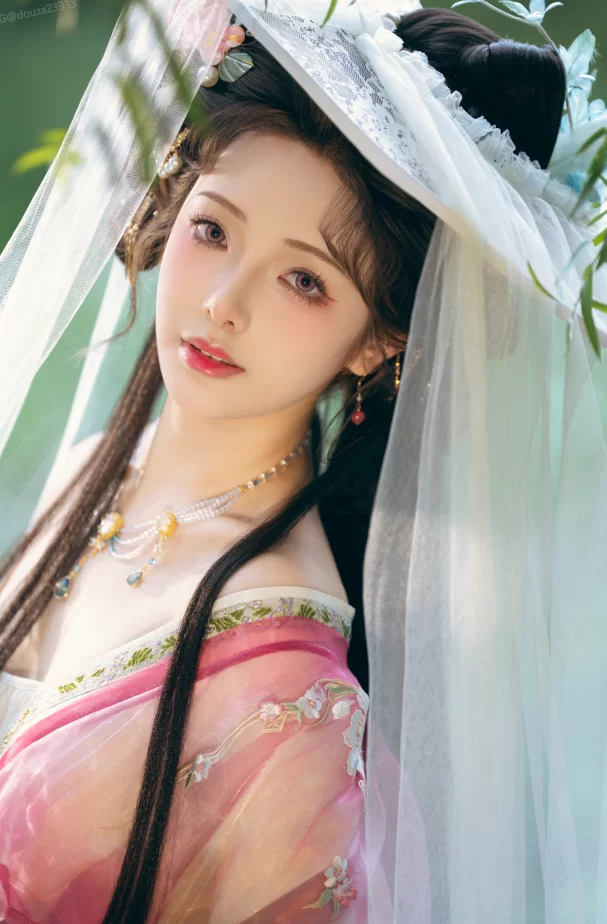 腿控足控 雯妹不讲道理_祝您中秋快乐owo [20P]【20P+260m】