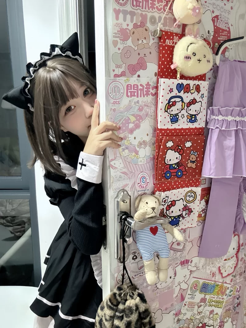 福利姬 重磅首发！可爱少女姬小兔各种私拍照片流出【316P12V+112M】