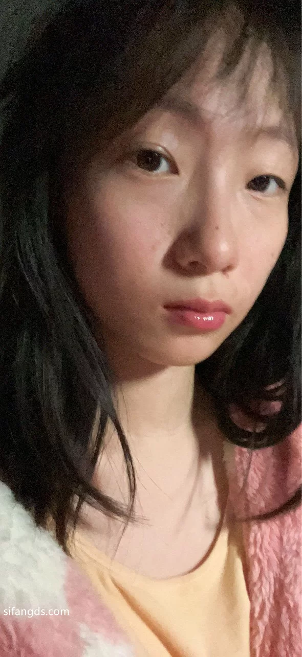自拍 [极品泄密]，舞蹈系美女大学生【2v+1G】