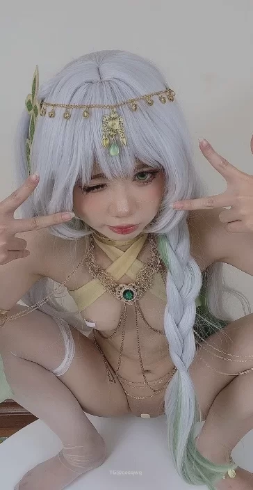 国产coser [COS/视频/步兵]  Poppachan 大慈树王cos【10v+200m】