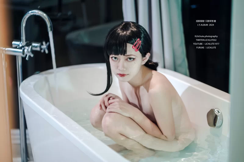 漏点 [自购][未流出][合集]自购未流出超清精品全裸图鉴【70p+1.13G】