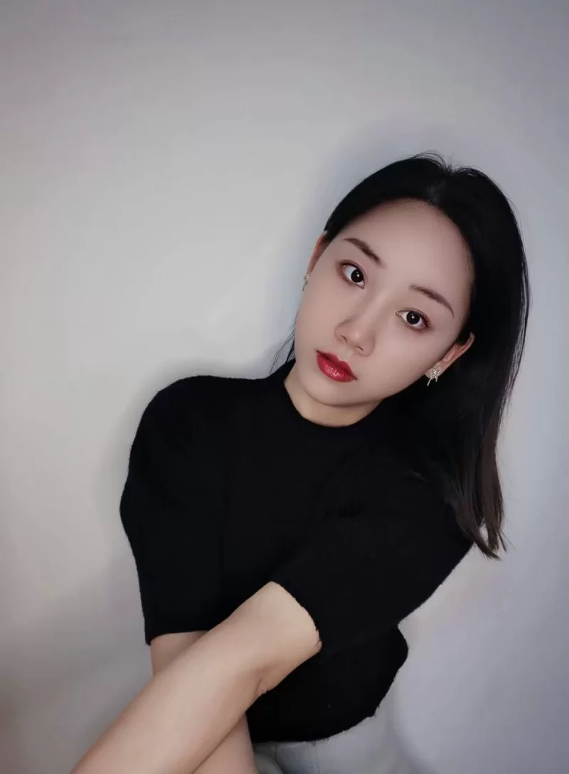 自拍 [国庆特刊二]反差9人组你的女神在别人那里不过是条母狗【v92,p371+1.16G】
