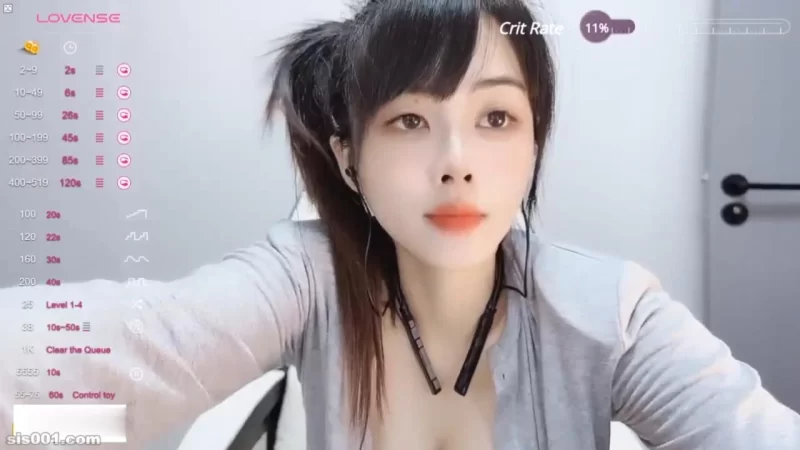 直播 ✨[stripchat]清纯可爱女主播「Huangbaob」苦瓜自慰真少见【1+2.6G】