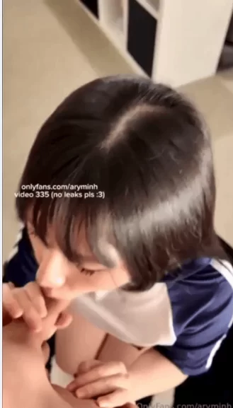 福利姬 超绝颜值，深喉口交，这么漂亮的脸真空吮吸，这谁顶得【9v+866M】
