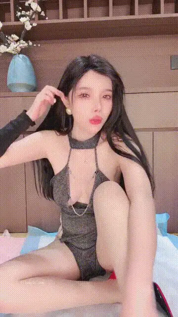 美女御姐 白熙魅惑尤物撕开丝袜拿着双根大阳棒后入骑乘流淫水 高【2+2997MB】