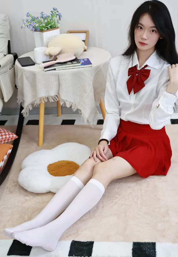 美腿/足控 [绮梦摄影]人气足模小艺403（白丝）[图包+视频]【2V＋460P+12.5G】