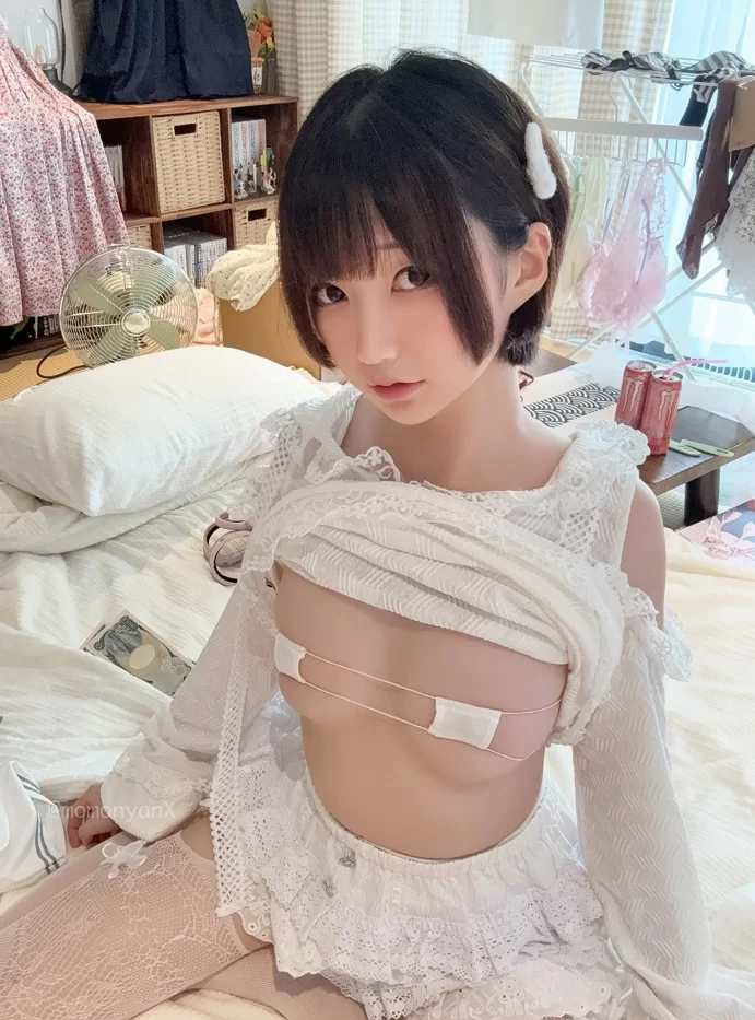 国产coser 魔物喵 - 2025年8月订阅合集 242P+17V-1.37G【242P+17V+1.37G】