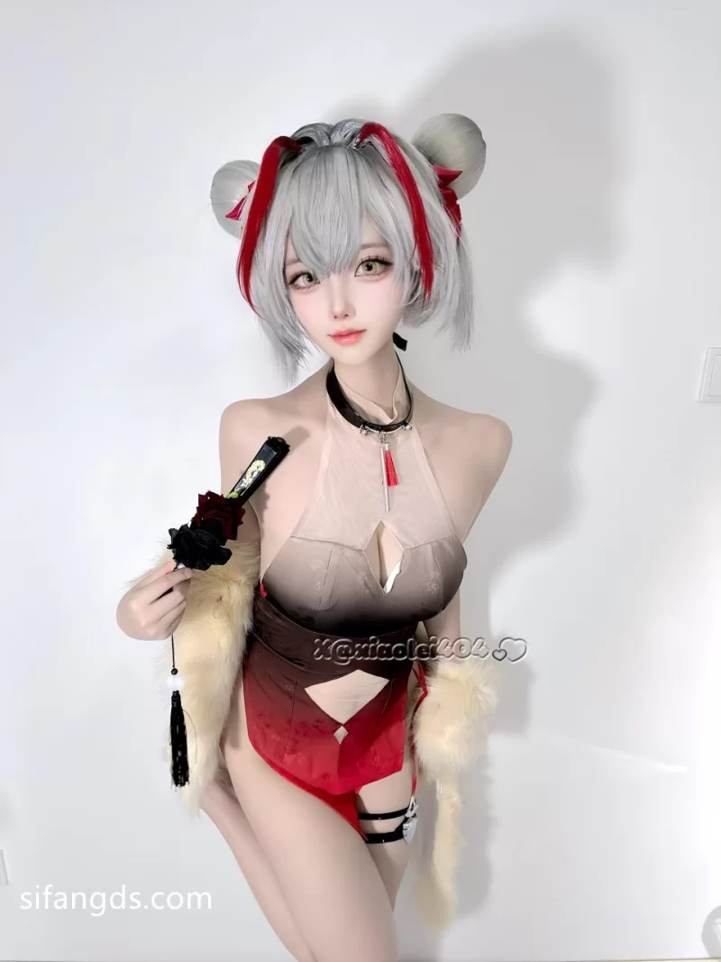 福利姬 @希尔薇#xiaolei404 裸舞自慰合集（网盘版）【105v127p+1.01g】