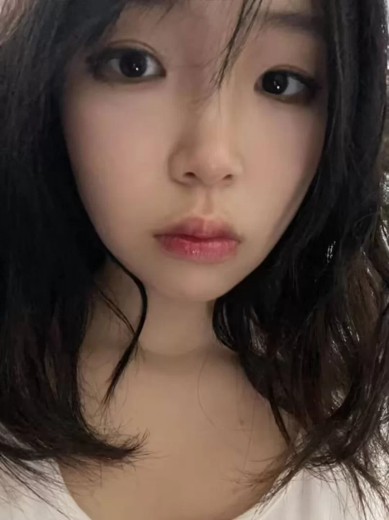 女大学生 [男友泄密]，20岁大三学生妹，D罩杯大奶子，清纯反差【5v8p+499M】