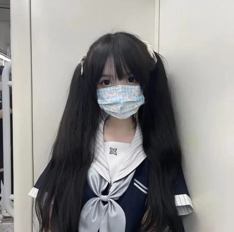 福利姬 顶级白虎萝莉小瑶萝莉酱(小瑶老师)【npnv+100m】