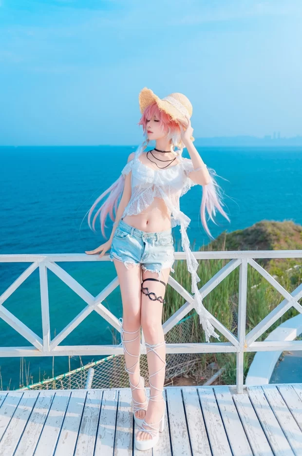 国产coser Shika小鹿鹿 11套合集 324P+3V-3.31G【324P+3V+3.31G】