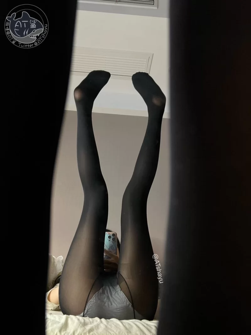 国产coser [COSPLAY/带视频] AT鲨 - 原相机质感黑裤袜【58p3v+100m】