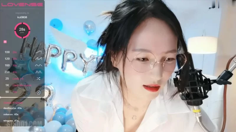 直播 [Stripchat]“抱着屁股插好舒服”气质黑丝肥臀少妇「CNVII」【1+1G】