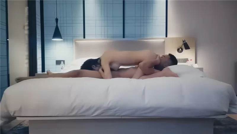 女大学生 00年极品高颜值青春美少女身材苗条性感诱人骨感美出门内【2+870MB】