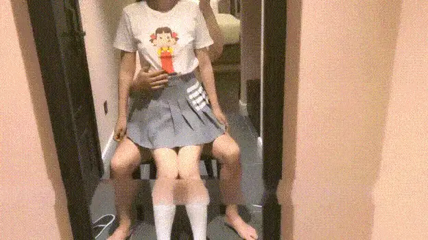 合法萝莉 反差jk妹外表纯洁可爱 美乳翘臀淫语妹妹 穿白色长袜 doi 【2+1079MB】