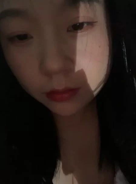 福利姬 清纯反差婊Xixi_Gala黑丝肥臀自慰抠逼福利姬视频曝光【6v+1.28g】