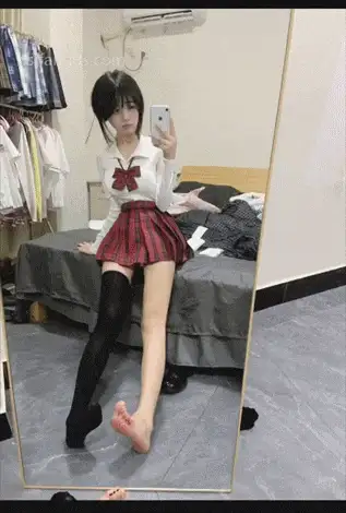 福利姬 抖音快手[毒妇/吴女士]高颜萌妹 露脸露点照片 紫薇视频【1+121m】